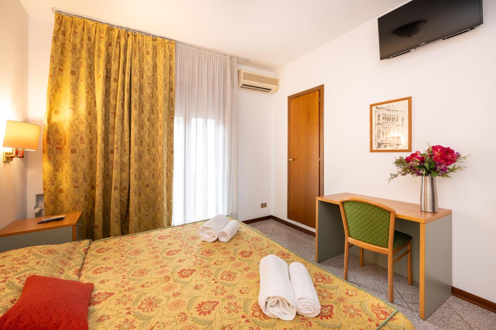 מסטרה Camelia Rooms Venice Guesthouse מראה חיצוני תמונה